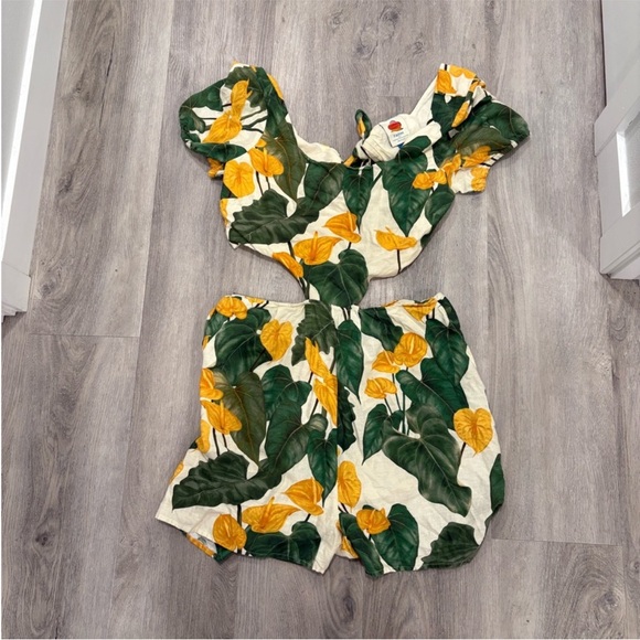 FARM Rio Yellow and Green Leaf Print Cut Out Romper - size large - Picture 5 of 5
